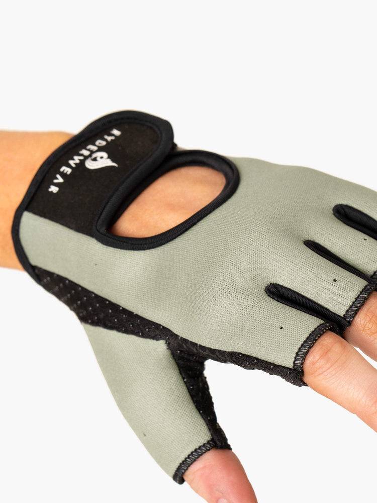 Men's Ryderwear Men Gloves Lifting Gloves Sage | NZ1607BC