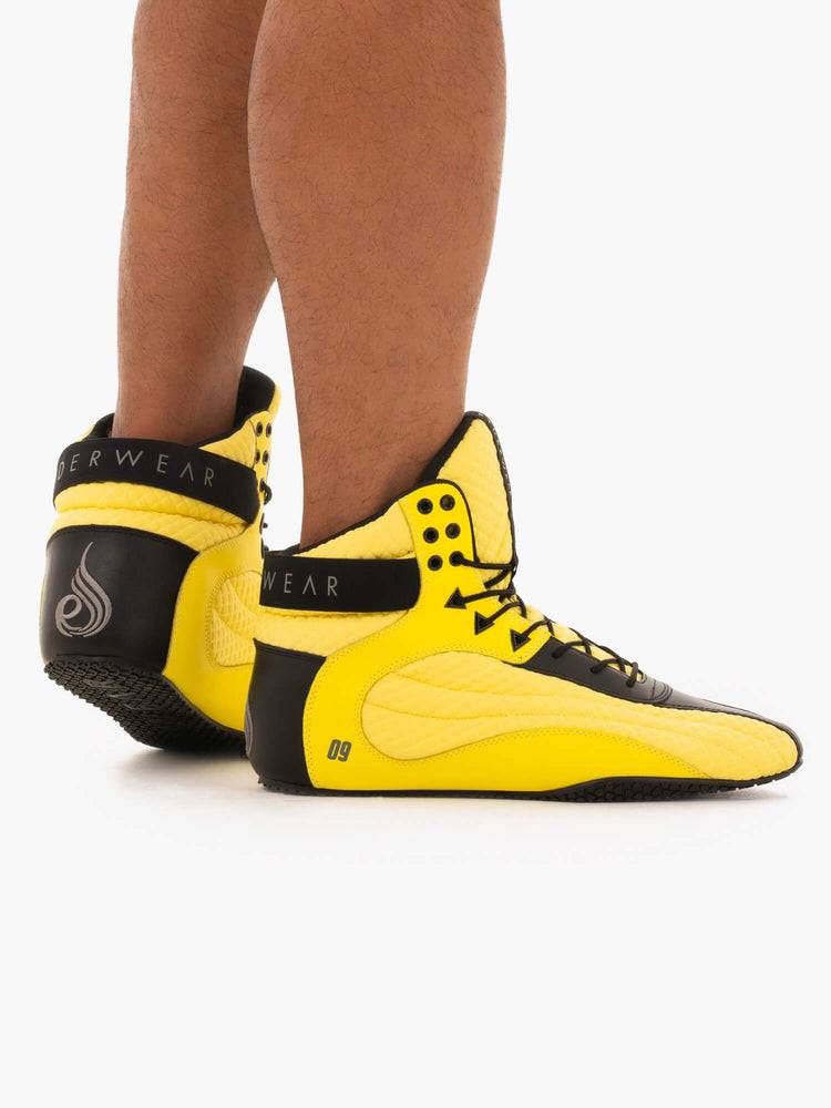 Men's Ryderwear Men Shoes D-Mak Rogue Shoes Yellow | NZ1590UT