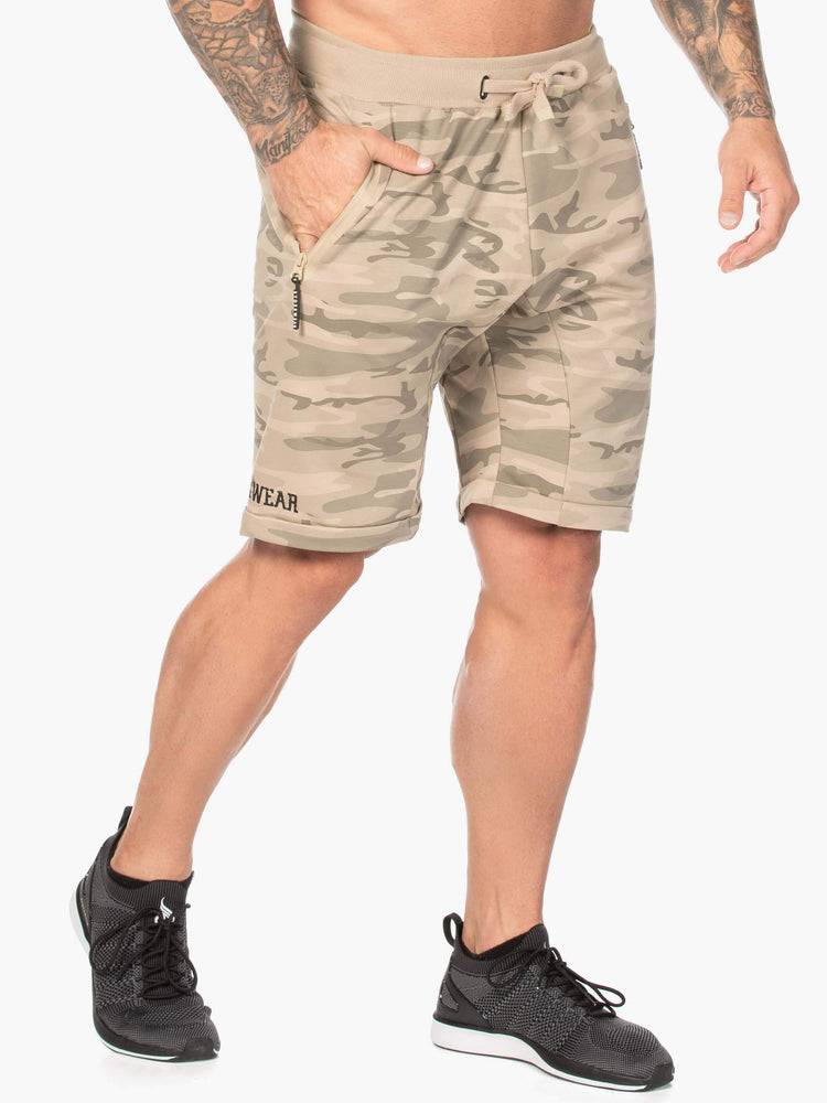 Men's Ryderwear Men Shorts Camo Fleece Track Shorts Tan Camo | NZ1354TV