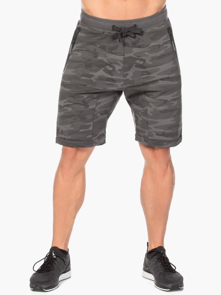 Men\'s Ryderwear Men Shorts Camo Fleece Track Shorts Black Camo | NZ1355YU