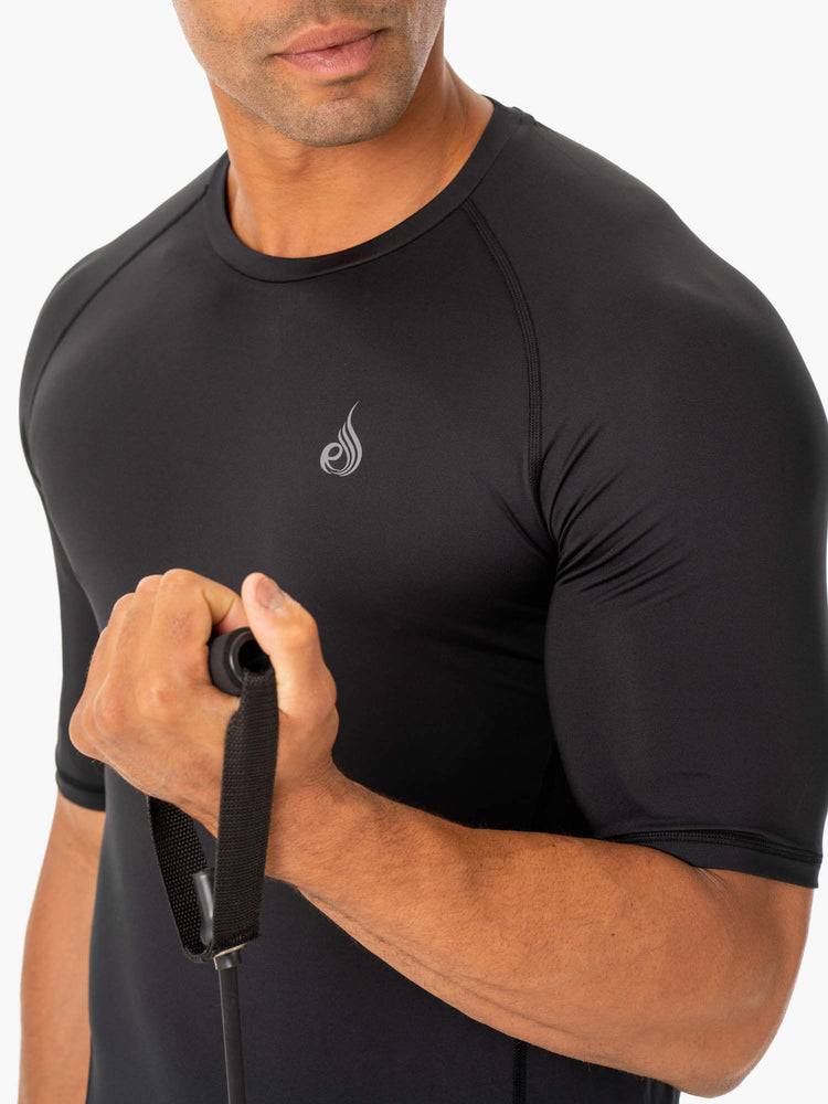 Men's Ryderwear Men T Shirts Division Base Layer T Shirts Black | NZ1213ZG