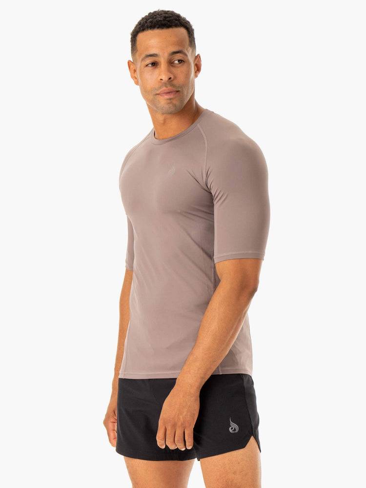 Men's Ryderwear Men T Shirts Division Base Layer T Shirts Taupe | NZ1214XF