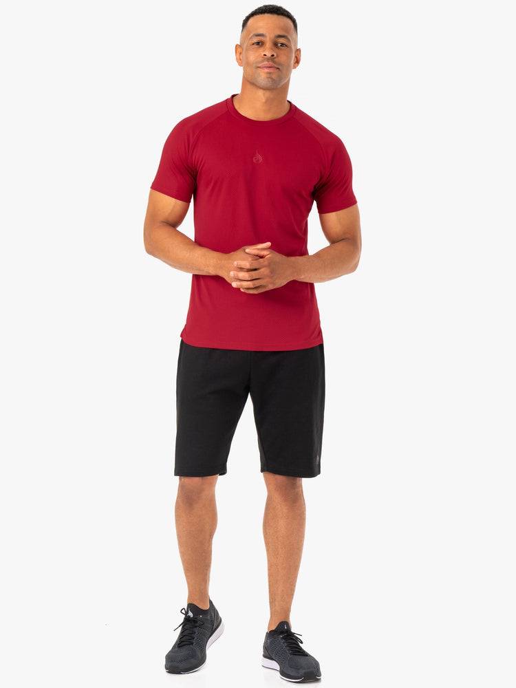 Men's Ryderwear Men T Shirts Enhance T Shirts Burgundy | NZ1220QZ