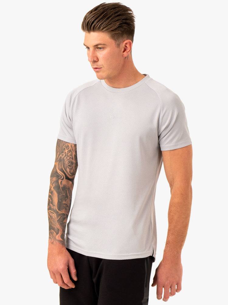 Men's Ryderwear Men T Shirts Enhance T Shirts Snow Grey | NZ1221WY