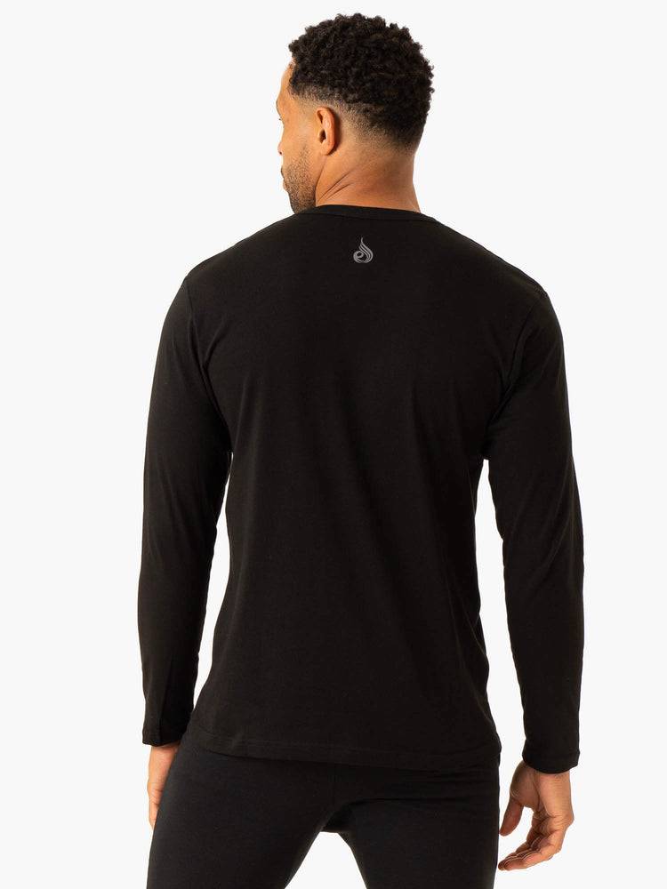 Men's Ryderwear Men T Shirts Graphic Long Sleeve T Shirts Black | NZ1233FM