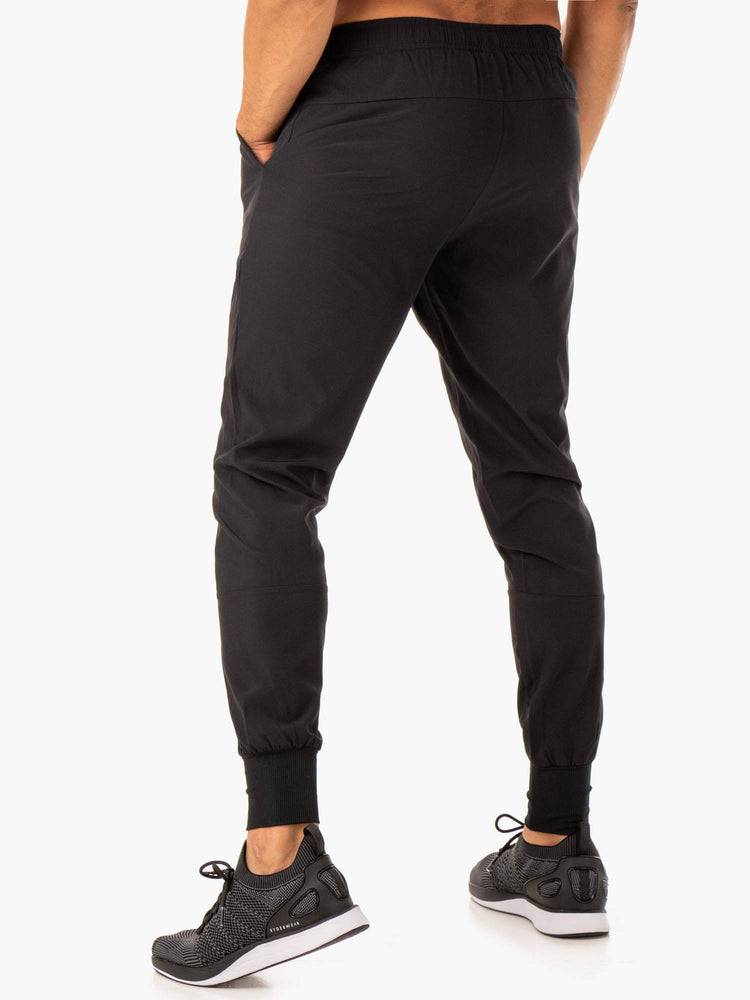 Men's Ryderwear Men Track Pants Division Woven Joggers Track Pants Black | NZ1006XF