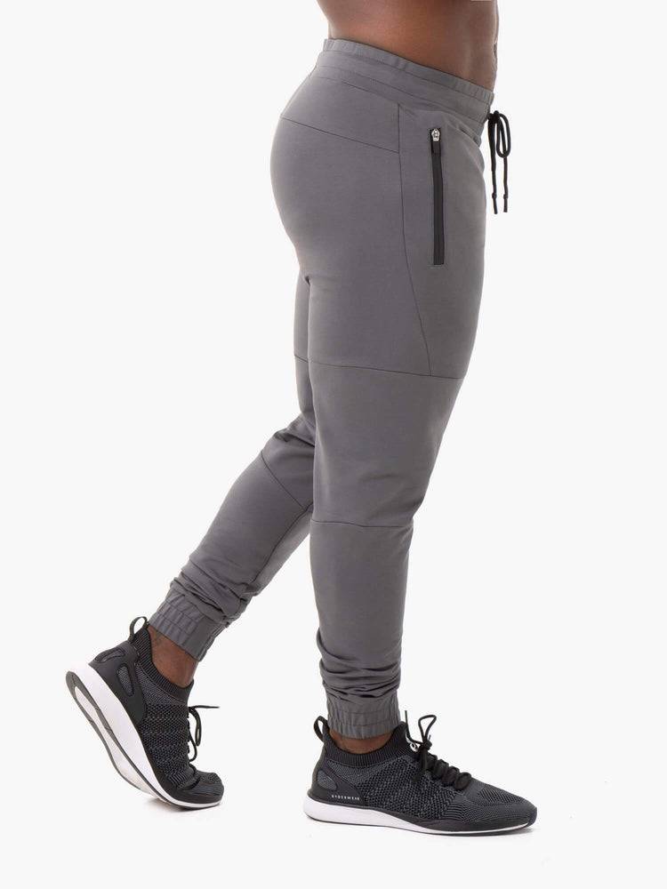 Men's Ryderwear Men Track Pants Energys Track Pants Charcoal | NZ1009BC