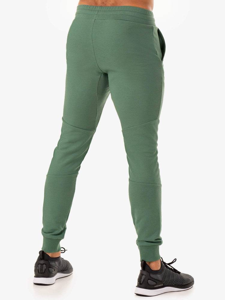 Men's Ryderwear Men Track Pants Limitless Track Pants Forest Green | NZ1024DN