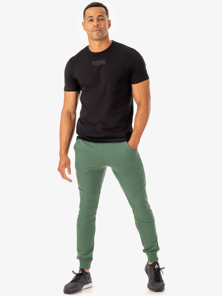 Men's Ryderwear Men Track Pants Limitless Track Pants Forest Green | NZ1024DN