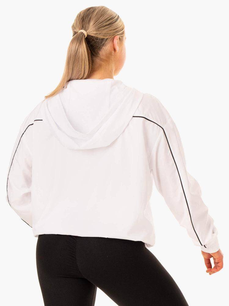 Women's Ryderwear Women Jackets Ultimate Windbreaker Jackets White | NZ1721IS