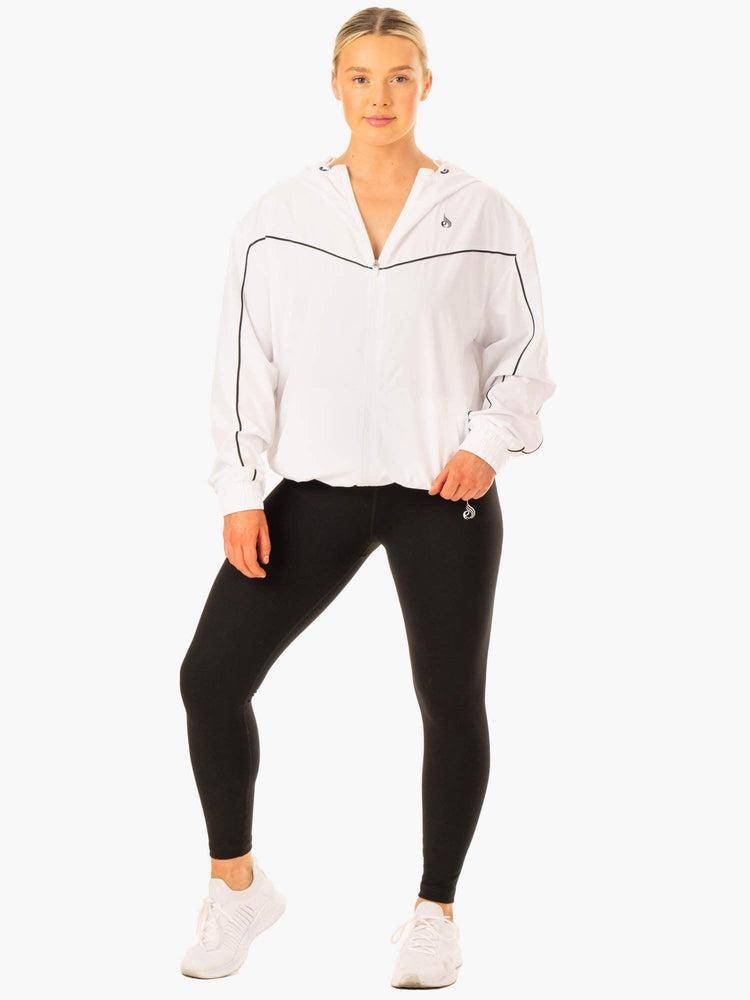 Women's Ryderwear Women Jackets Ultimate Windbreaker Jackets White | NZ1721IS