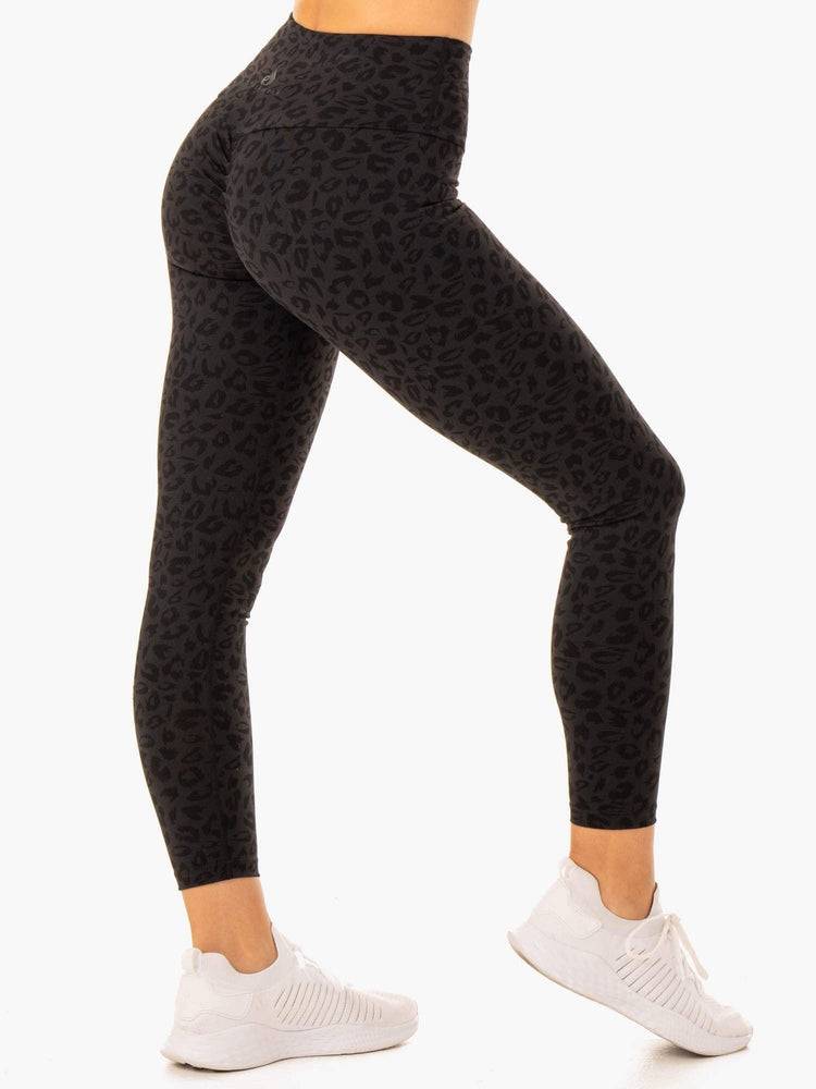 Women\'s Ryderwear Women Leggings Adapt High Waisted Scrunch Leggings Black Leopard | NZ1846EX