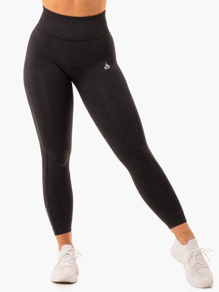 Women's Ryderwear Women Leggings Enhance Scrunch Bum Seamless Leggings Black | NZ1909FM