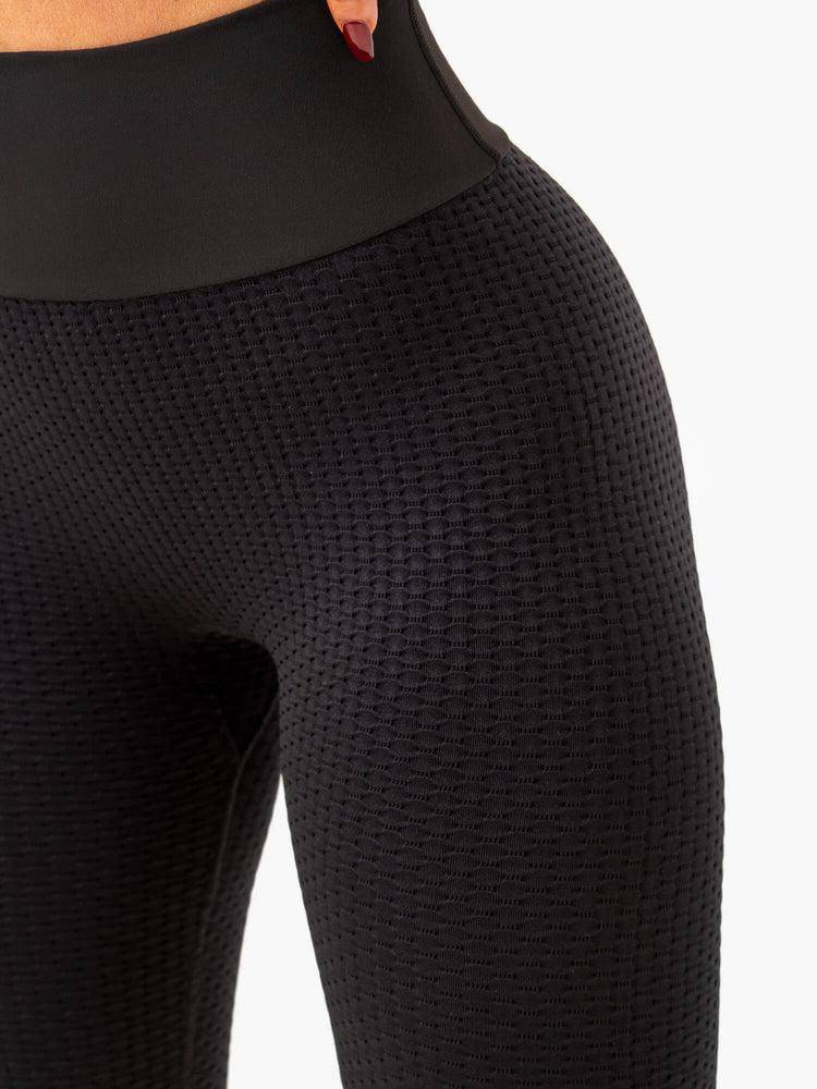 Women's Ryderwear Women Leggings Honeycomb Scrunch Seamless Leggings Black | NZ1760XF