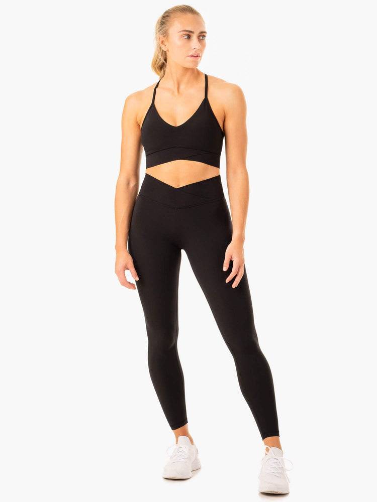 Women's Ryderwear Women Leggings Serene Cross Over Scrunch Leggings Black | NZ1814VD