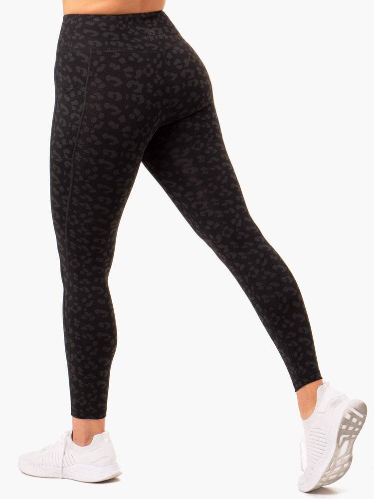 Women's Ryderwear Women Leggings Ultra High Waisted Full Length Leggings Black Leopard | NZ1901YU