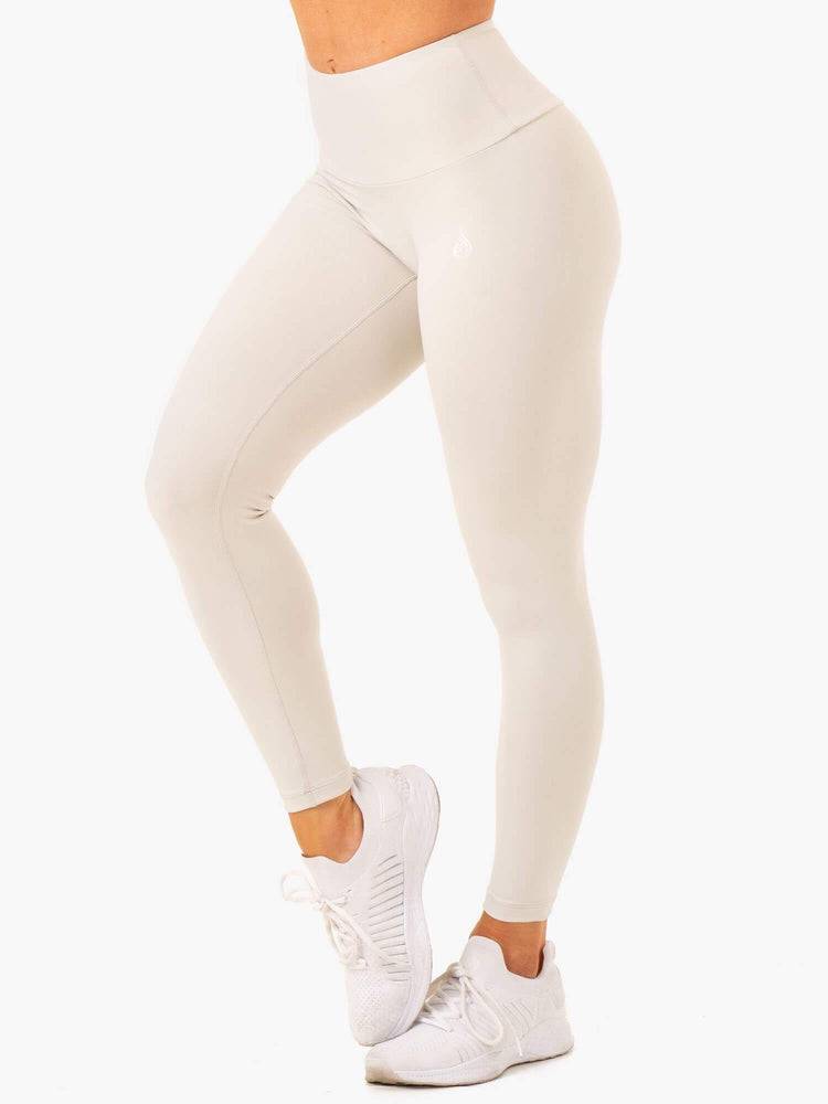 Women\'s Ryderwear Women Leggings Vital High Waisted Scrunch Leggings Snow Grey | NZ1866VD