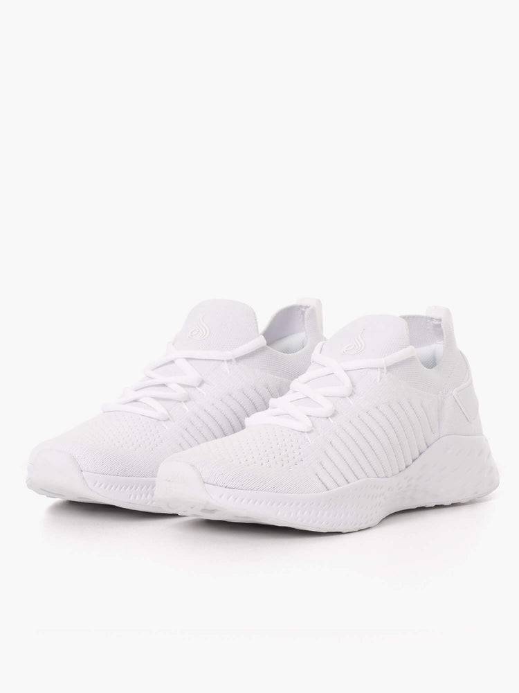 Women's Ryderwear Women Shoes Flylyte Trainer Shoes White | NZ3133EX