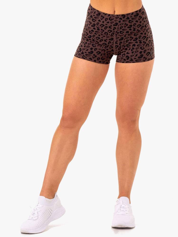 Women\'s Ryderwear Women Shorts Adapt High Waisted Scrunch Shorts Chocolate Leopard | NZ2184EX