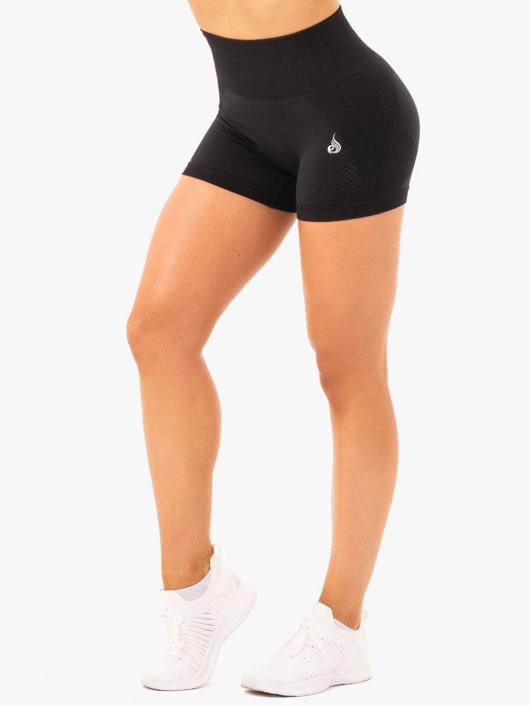 Women\'s Ryderwear Women Shorts Electra Seamless Shorts Black | NZ1968XF