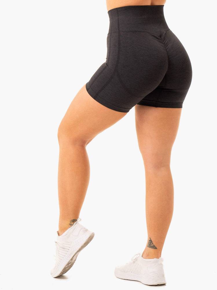 Women's Ryderwear Women Shorts Enhance Scrunch Bum Seamless Shorts Black | NZ2178VD