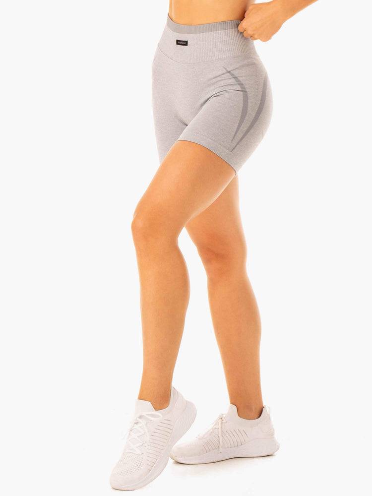 Women's Ryderwear Women Shorts Excel Seamless High Waisted Shorts Grey Marl | NZ2131WY