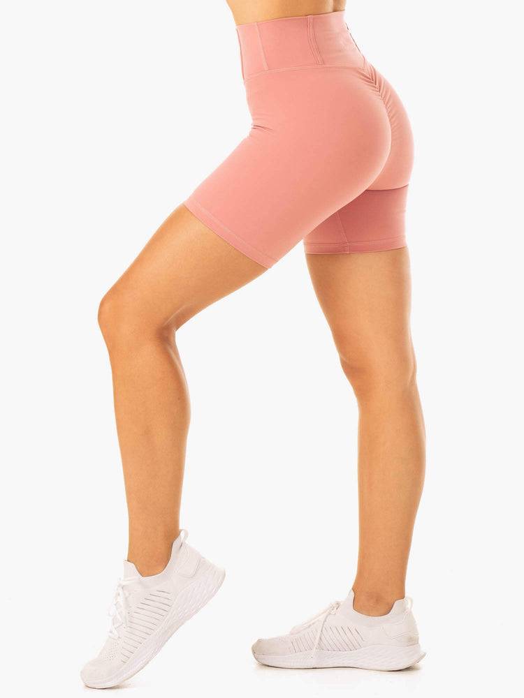 Women's Ryderwear Women Shorts Form Scrunch Bum Shorts Dusty Pink | NZ2104QZ