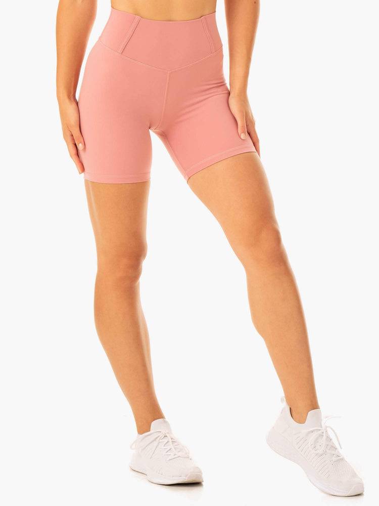 Women\'s Ryderwear Women Shorts Form Scrunch Bum Shorts Dusty Pink | NZ2104QZ