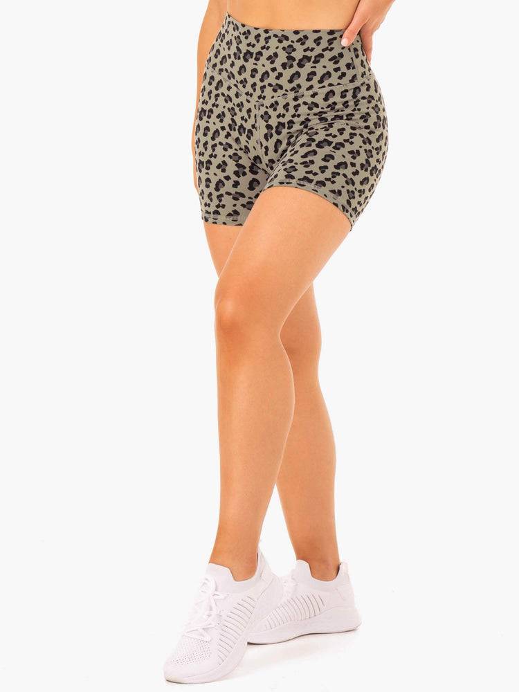 Women's Ryderwear Women Shorts Hybrid Mid Length Shorts Khaki Leopard | NZ2027WY