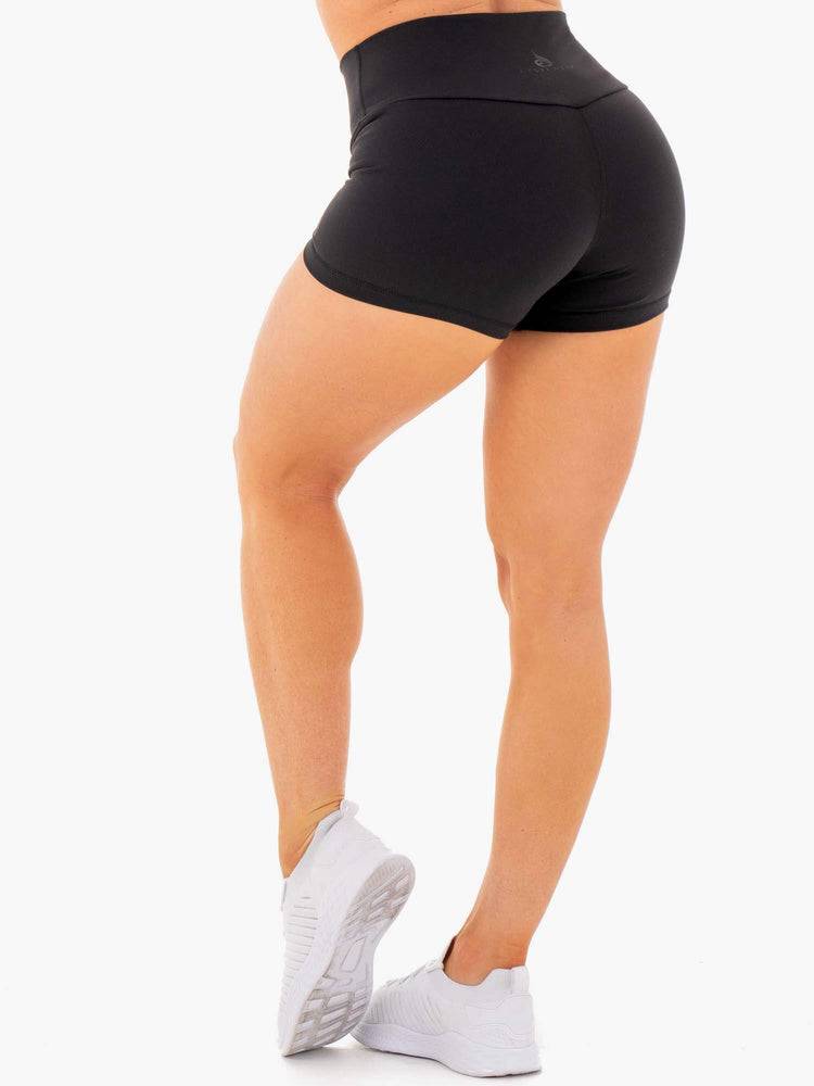 Women's Ryderwear Women Shorts Motion High Waisted Shorts Black | NZ2208QZ