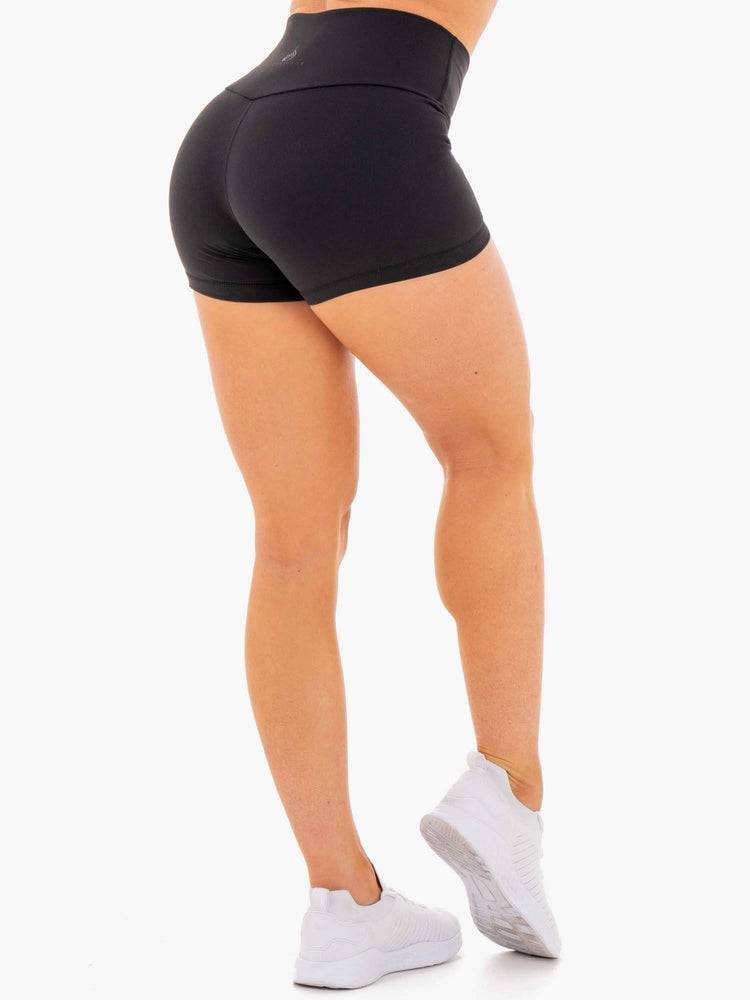 Women's Ryderwear Women Shorts Motion High Waisted Shorts Black | NZ2208QZ