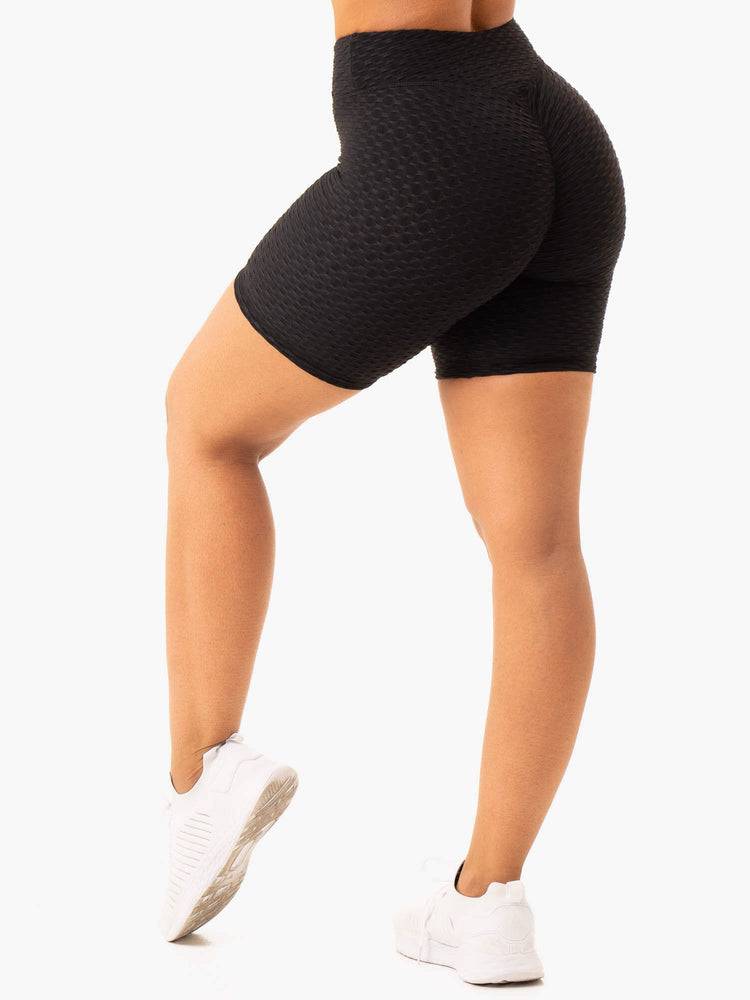 Women's Ryderwear Women Shorts Optic Scrunch Bum Shorts Black | NZ2001WY