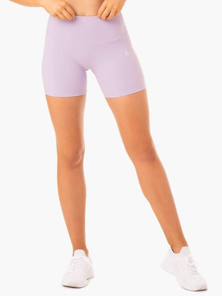 Women\'s Ryderwear Women Shorts Staples Scrunch Bum Mid Length Shorts Lilac | NZ1978TV