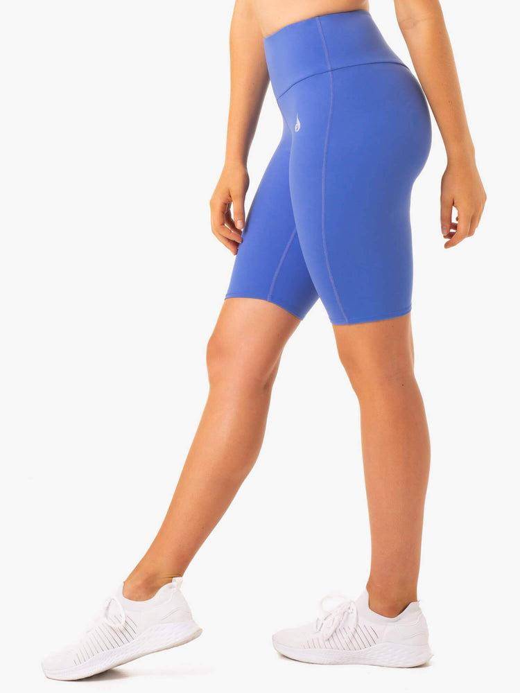 Women's Ryderwear Women Shorts Staples Scrunch Bum Bike Shorts Iris Blue | NZ2125CE