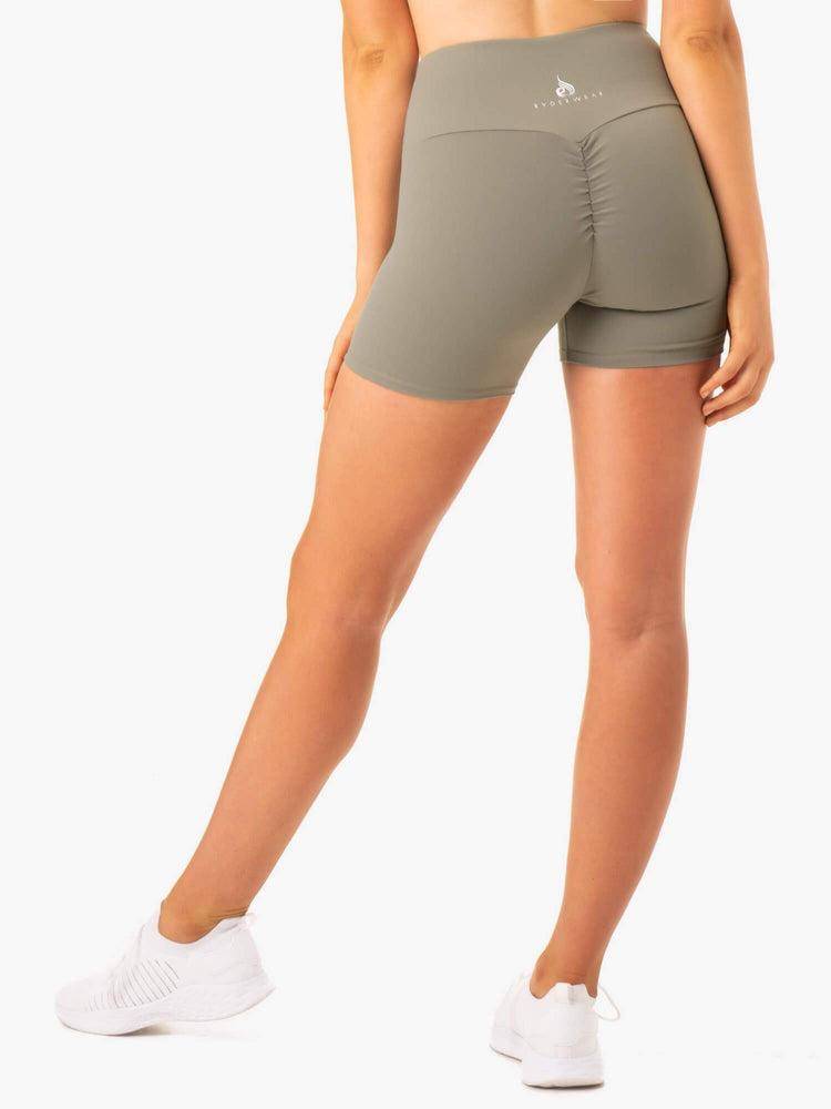 Women's Ryderwear Women Shorts Staples Scrunch Bum Mid Length Shorts Khaki | NZ2165PQ