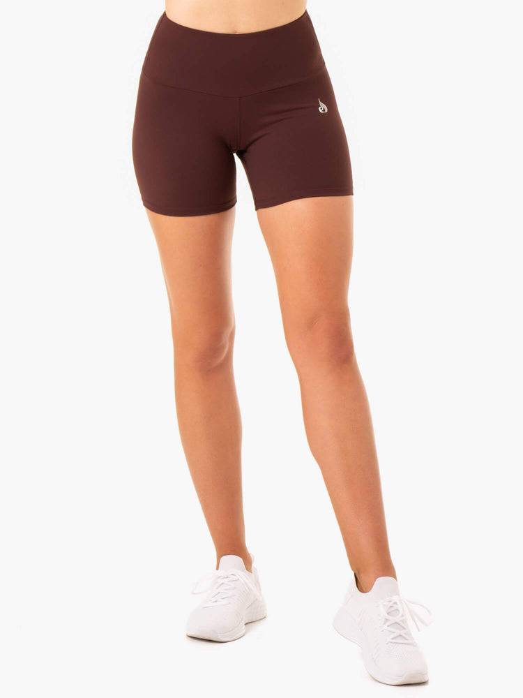 Women's Ryderwear Women Shorts Staples Scrunch Bum Mid Length Shorts Chocolate | NZ2171HK