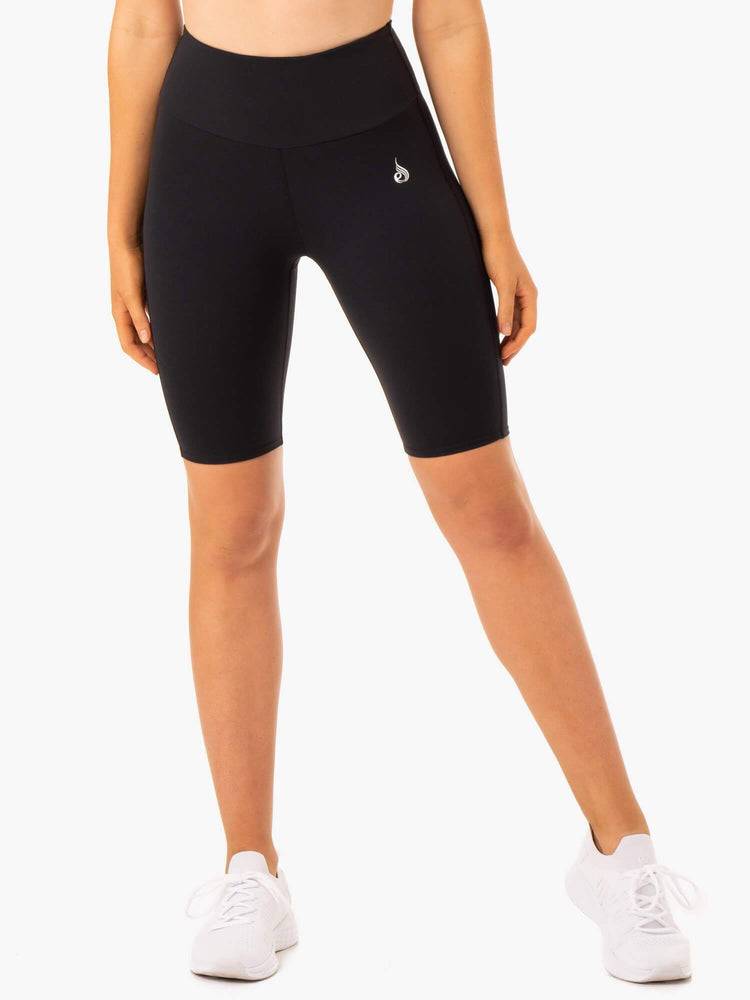 Women\'s Ryderwear Women Shorts Staples Scrunch Bum Bike Shorts Black | NZ2193SO