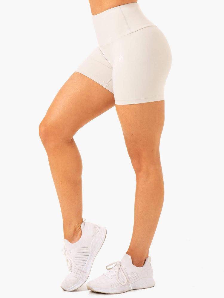 Women's Ryderwear Women Shorts Vital Mid Length Scrunch Shorts Snow Grey | NZ2145HK