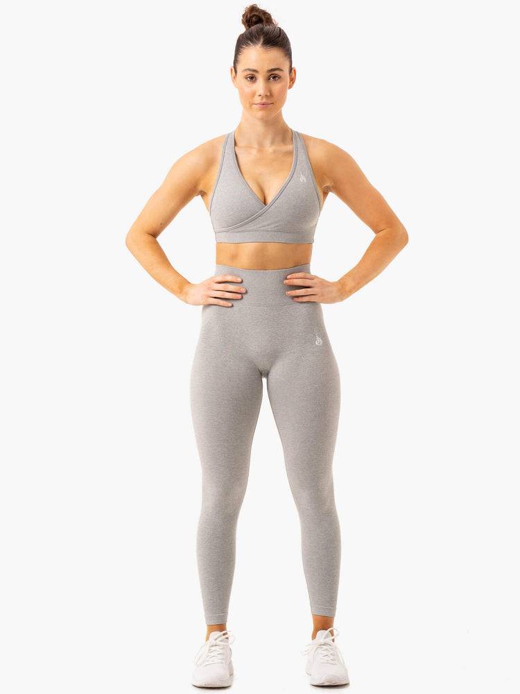 Women's Ryderwear Women Sports Bra Essential Seamless Cross Over Sports Bra Light Grey Marl | NZ2247FM