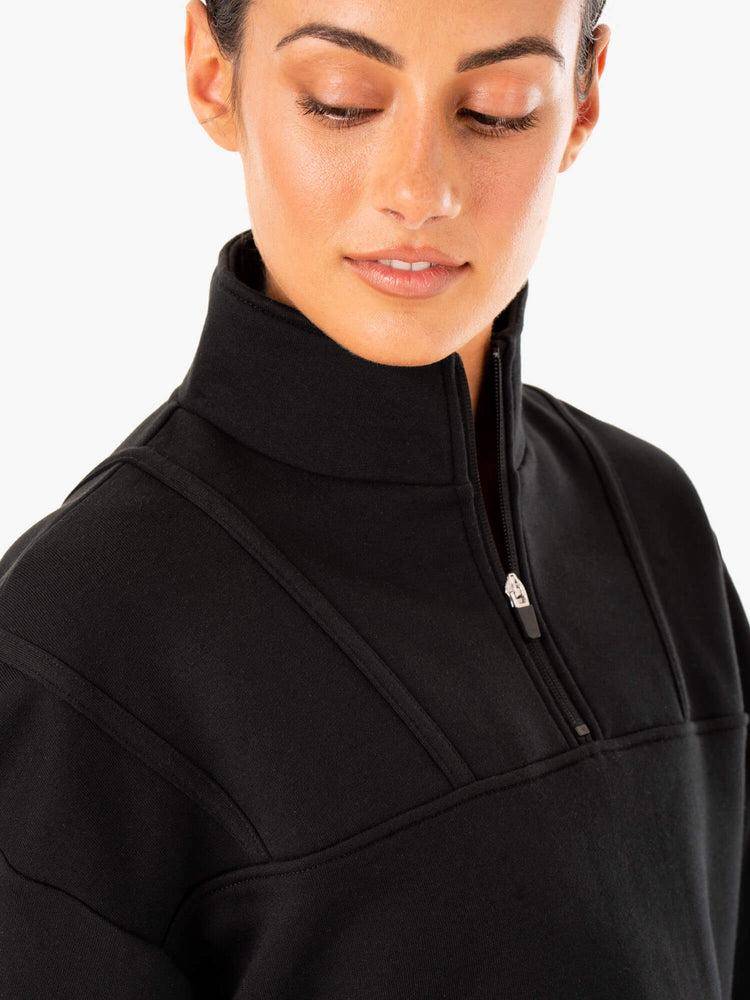 Women's Ryderwear Women Sweaters Evolution Half Zip Sweaters Black | NZ2600SO