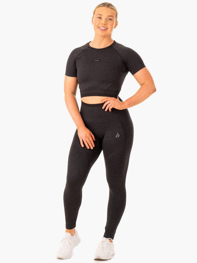 Women's Ryderwear Women T Shirts Excel Seamless T Shirts Black Marl | NZ2752WY