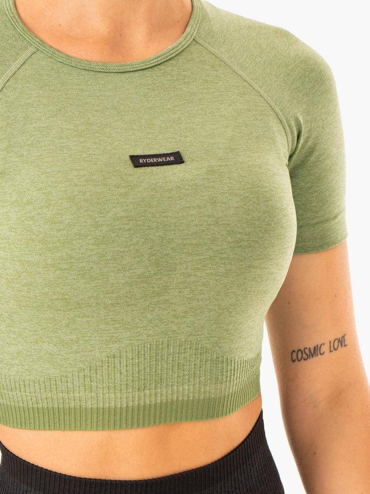 Women's Ryderwear Women T Shirts Excel Seamless T Shirts Moss Green Marl | NZ2756BC