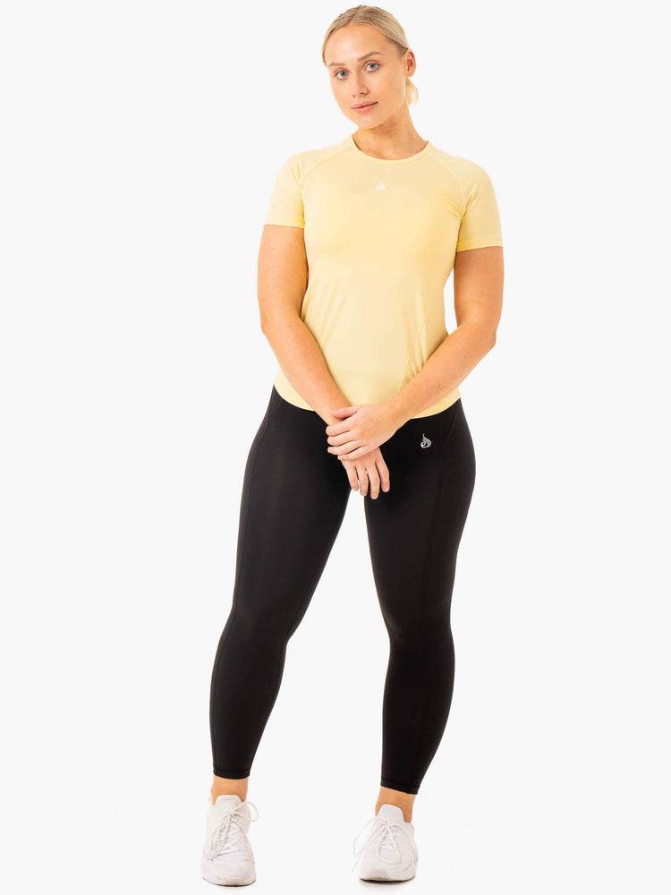 Women's Ryderwear Women T Shirts Level Up Training T Shirts Butter | NZ2788AP