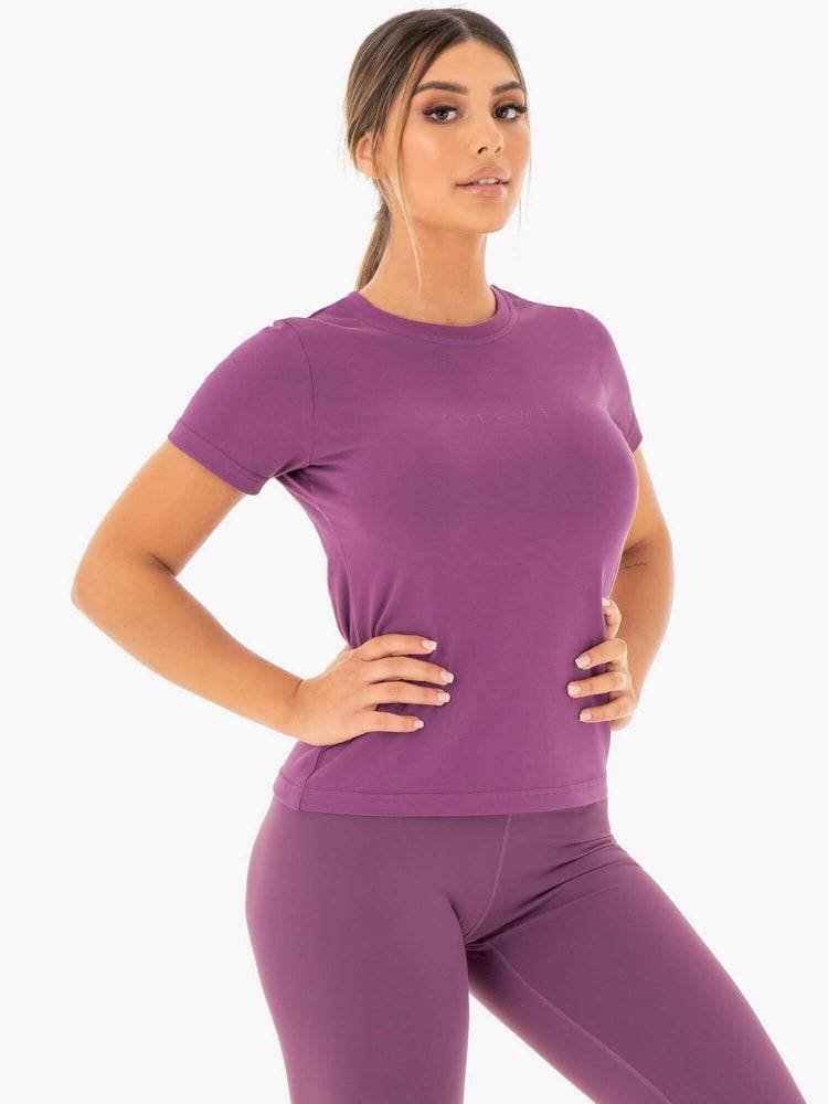 Women's Ryderwear Women T Shirts Motion T Shirts Purple | NZ2686VD