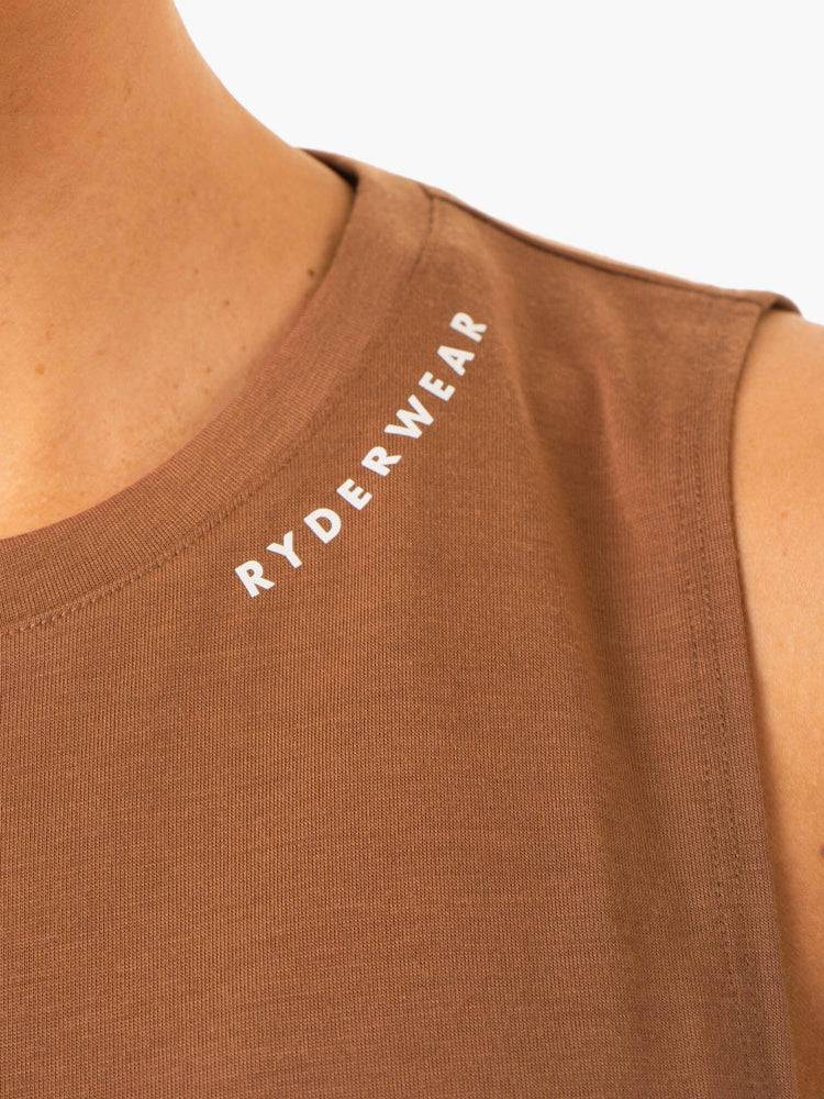 Women's Ryderwear Women Tanks Emerge Training Tanks Chocolate | NZ2853NB