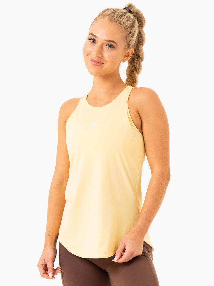 Women\'s Ryderwear Women Tanks Level Up Training Tanks Butter | NZ2886PQ