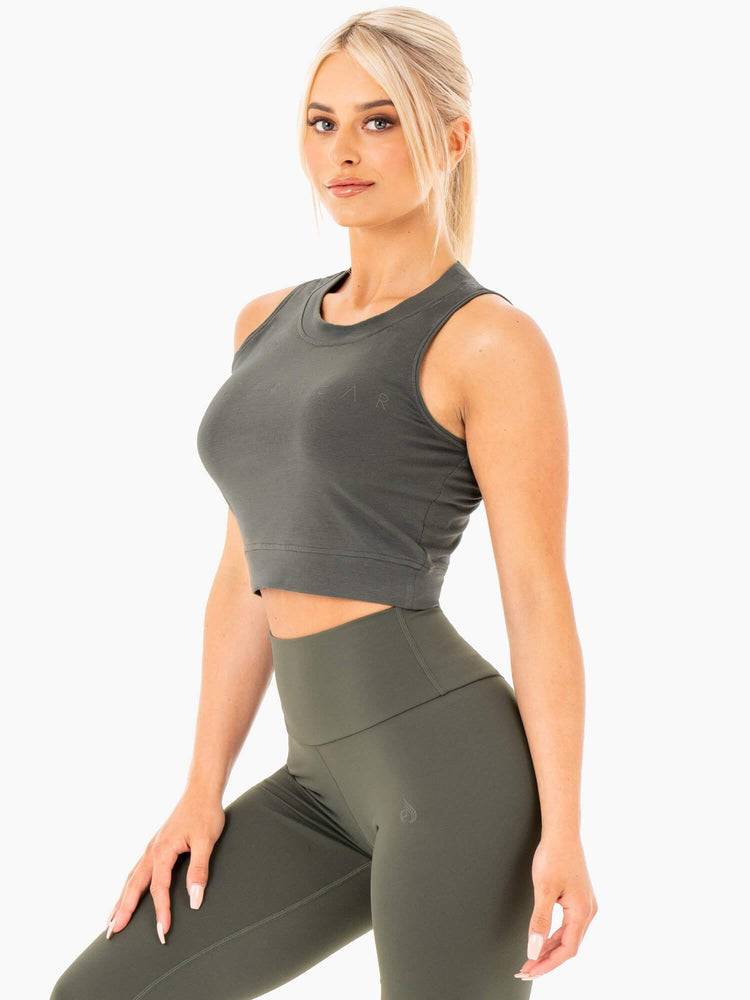 Women's Ryderwear Women Tanks Motion Crop Top Tanks Khaki | NZ2954DN