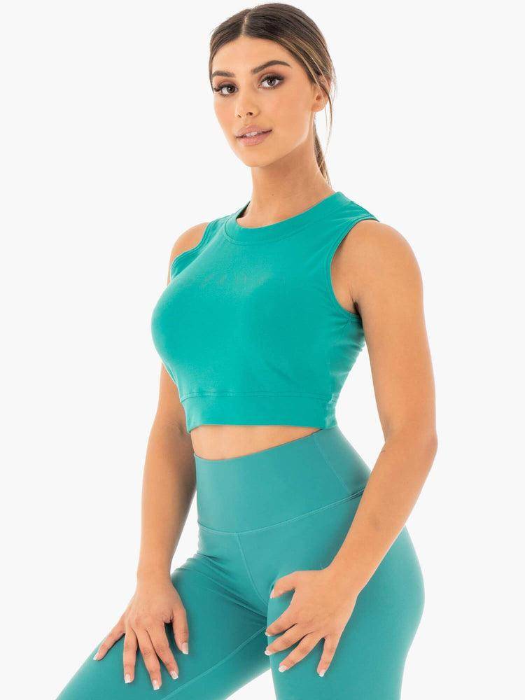 Women's Ryderwear Women Tanks Motion Crop Top Tanks Teal | NZ3006YU