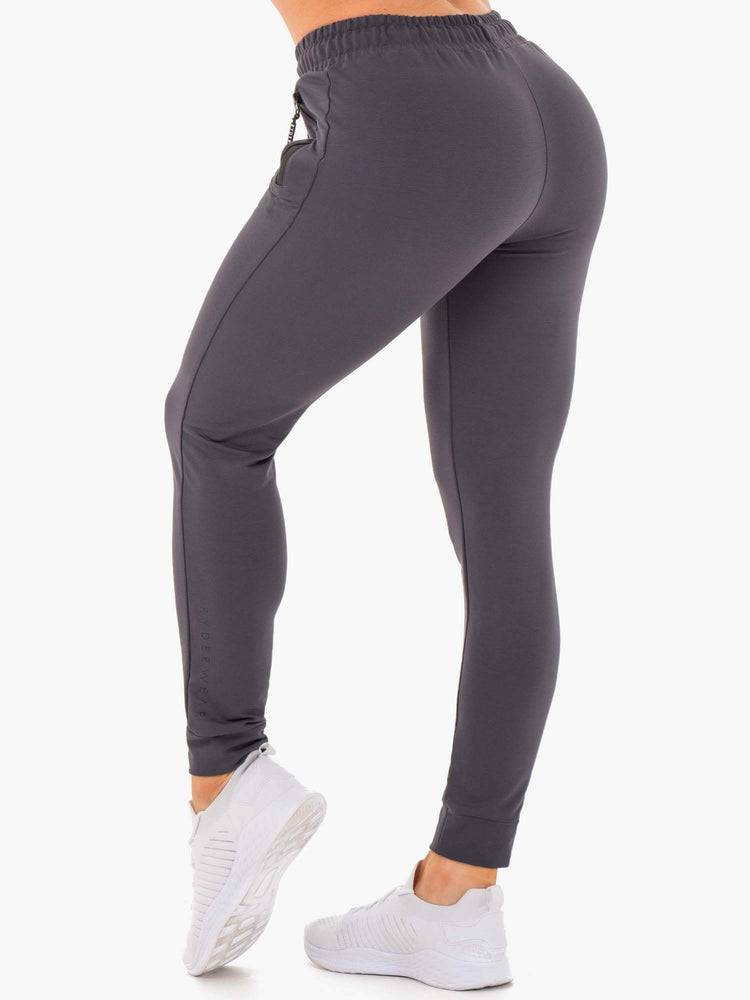 Women's Ryderwear Women Track Pants Luxe Track Pants Charcoal | NZ3035EX