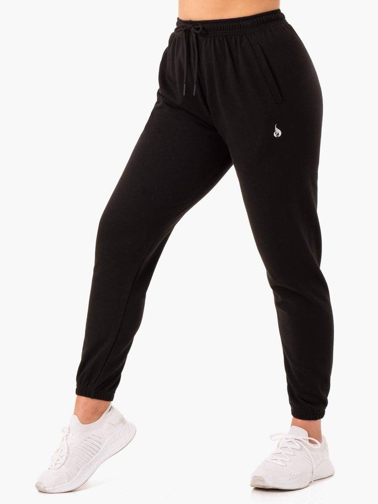 Women's Ryderwear Women Track Pants Off-Duty Fleece Track Pants Black | NZ3045LH